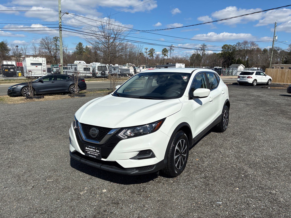 2020 Nissan Rogue Image 2