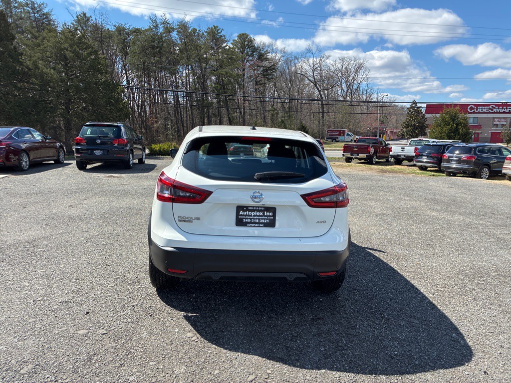 2020 Nissan Rogue Image 7