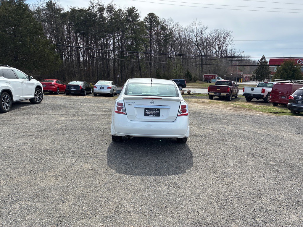 2011 Nissan Sentra Image 6