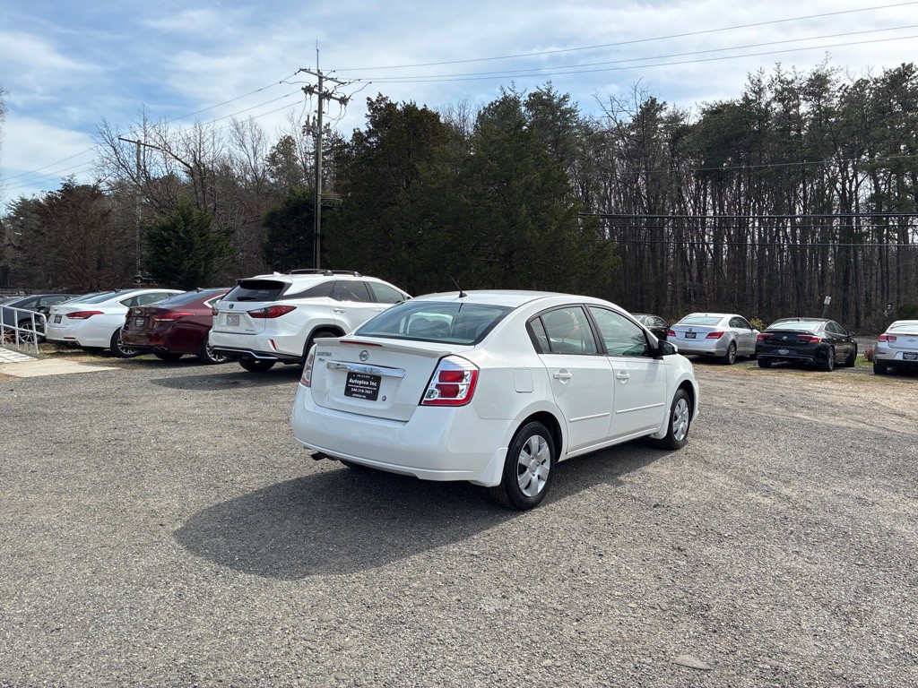 2011 Nissan Sentra Image 7
