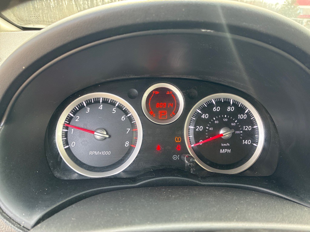 2011 Nissan Sentra Image 12