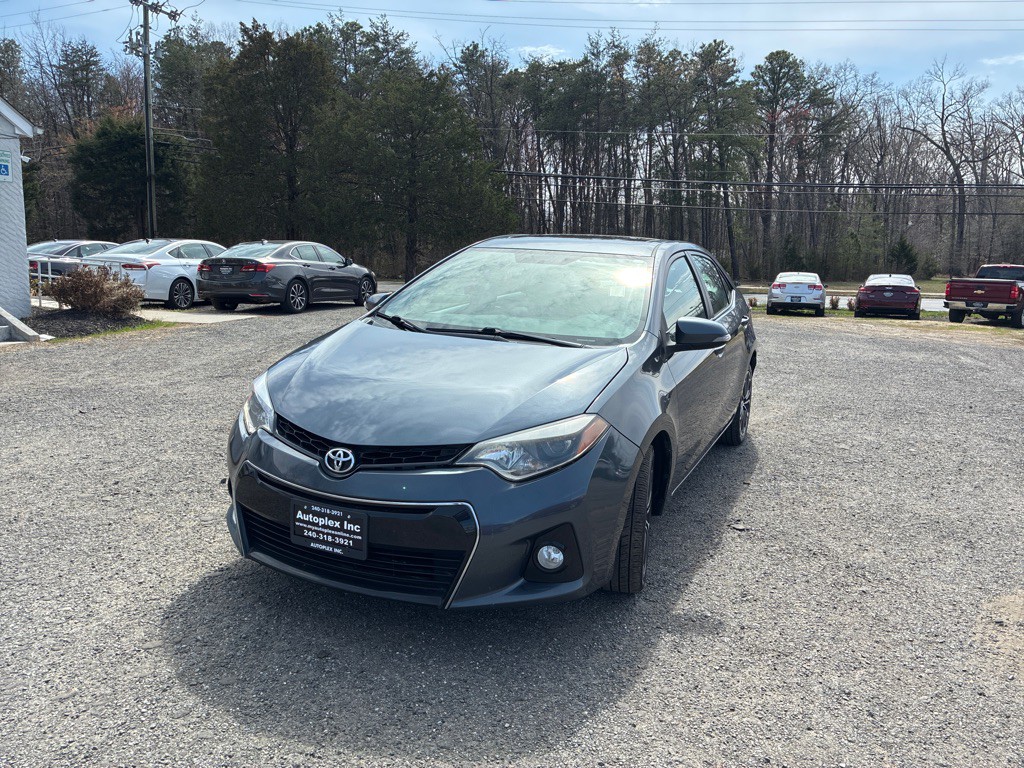 2014 Toyota Corolla Image 2