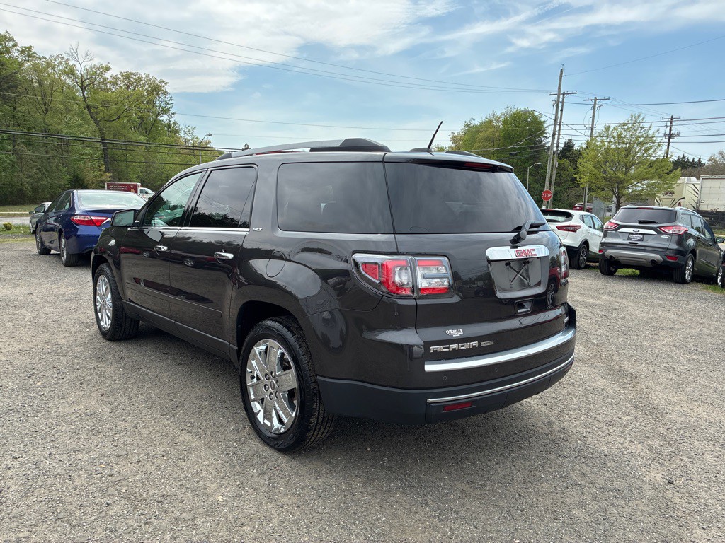 2017 GMC Acadia Image 5