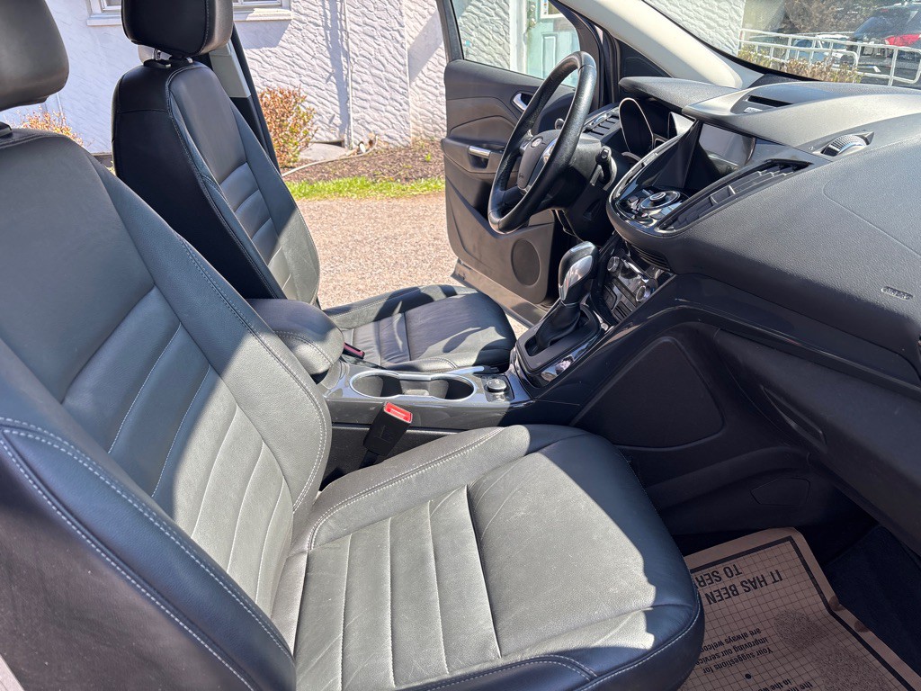 2016 Ford Escape Image 18