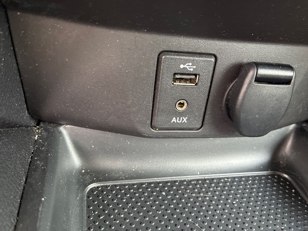 2015 Nissan Rogue Image 15