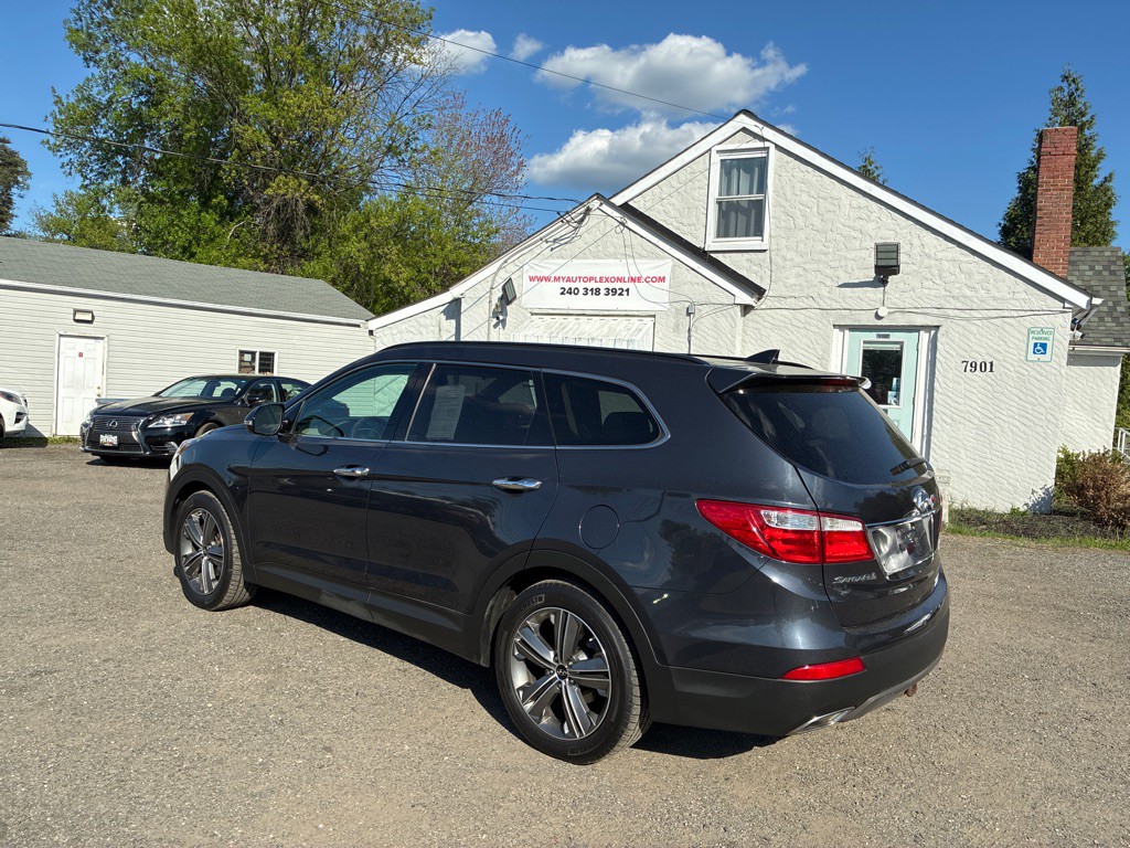 2013 Hyundai Santa Fe Image 6