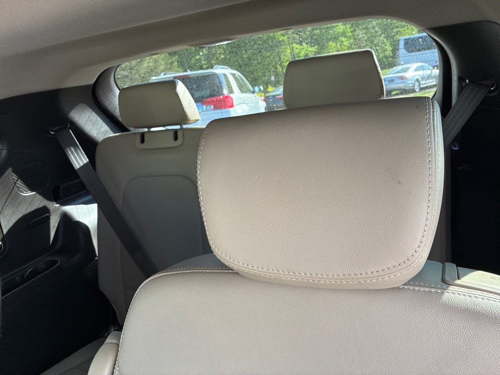 2013 Hyundai Santa Fe Image 19