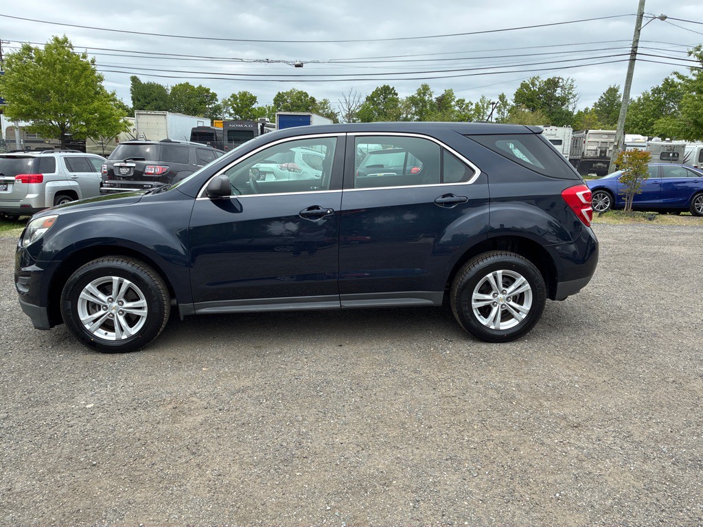 2017 Chevrolet Equinox Image 3