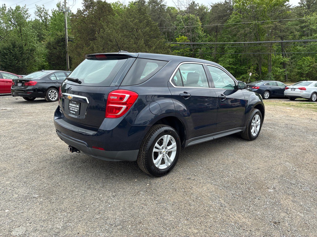 2017 Chevrolet Equinox Image 7