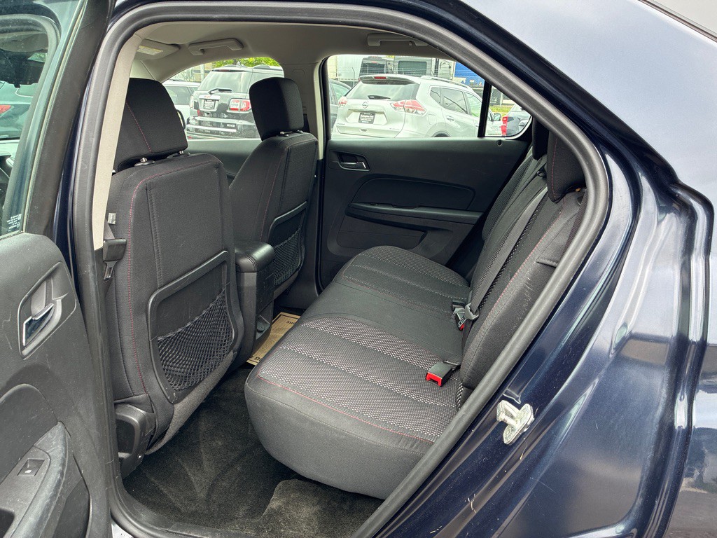 2017 Chevrolet Equinox Image 13