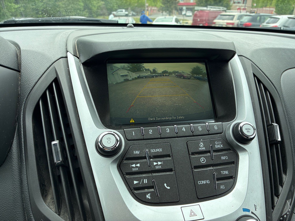 2017 Chevrolet Equinox Image 16