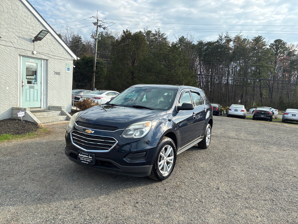 2017 Chevrolet Equinox Image 2