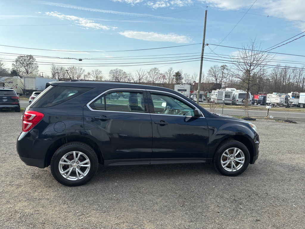 2017 Chevrolet Equinox Image 9