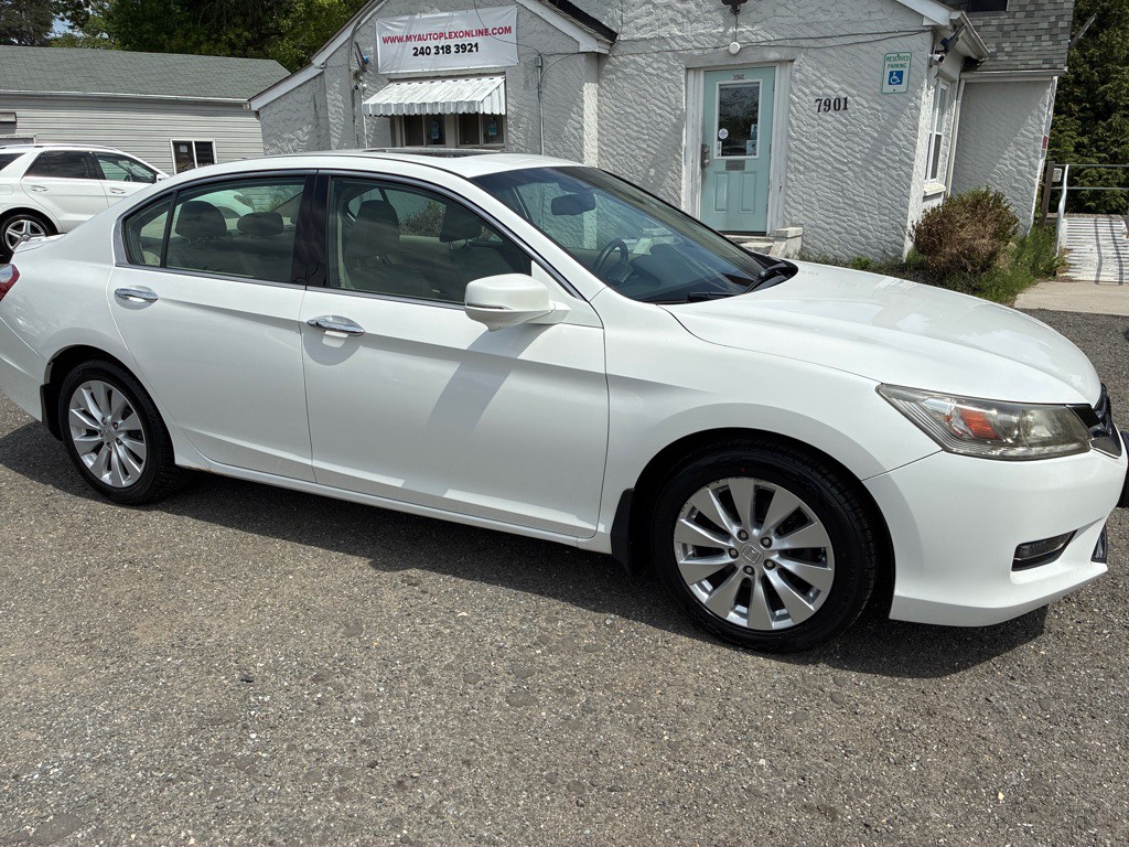 2015 Honda Accord Image 3