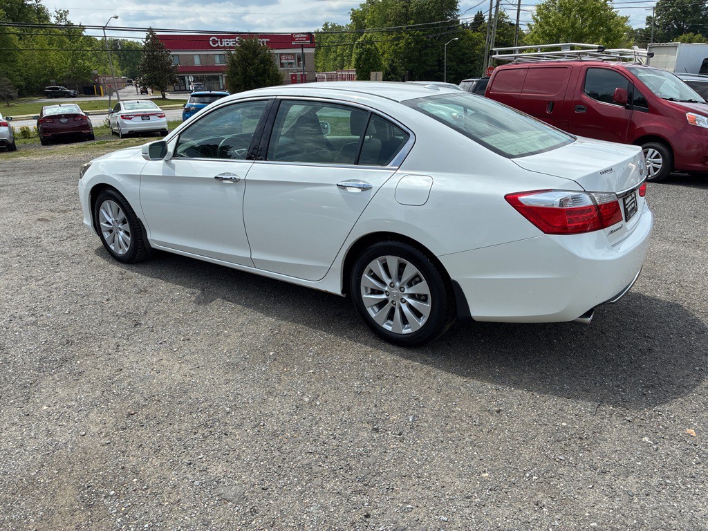 2015 Honda Accord Image 8
