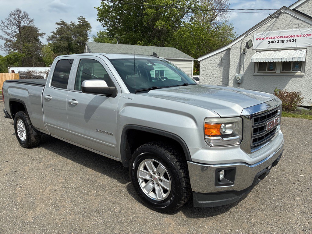 2015 GMC Sierra Image 3