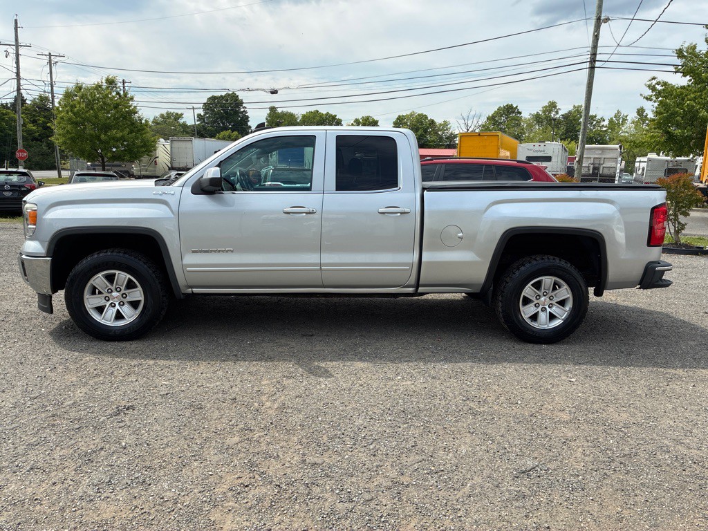 2015 GMC Sierra Image 9