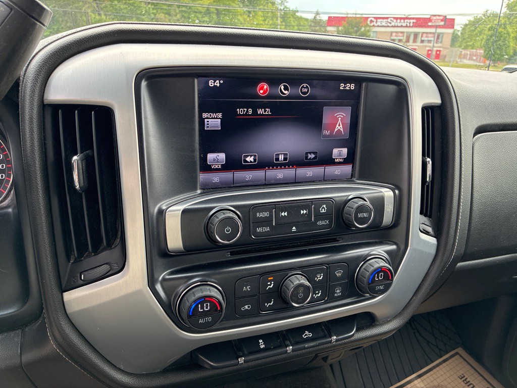 2015 GMC Sierra Image 15