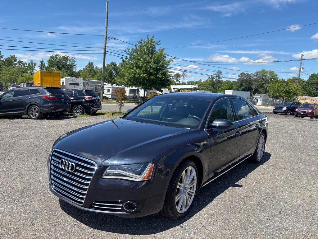 2014 Audi A8 Image 2