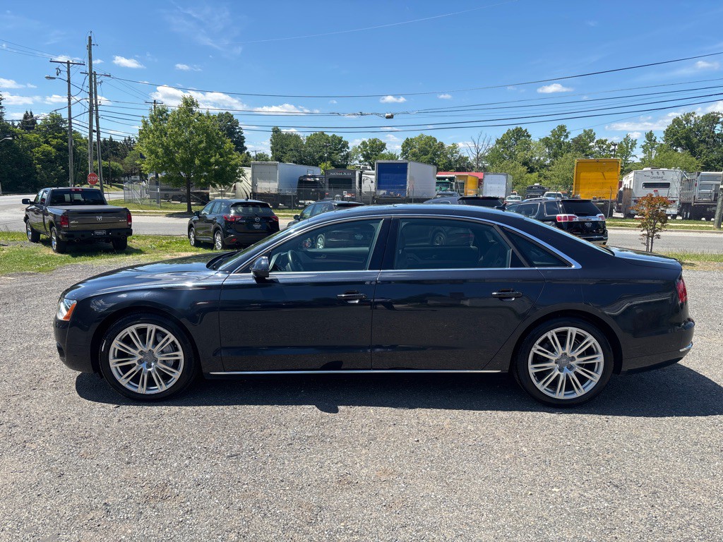 2014 Audi A8 Image 4