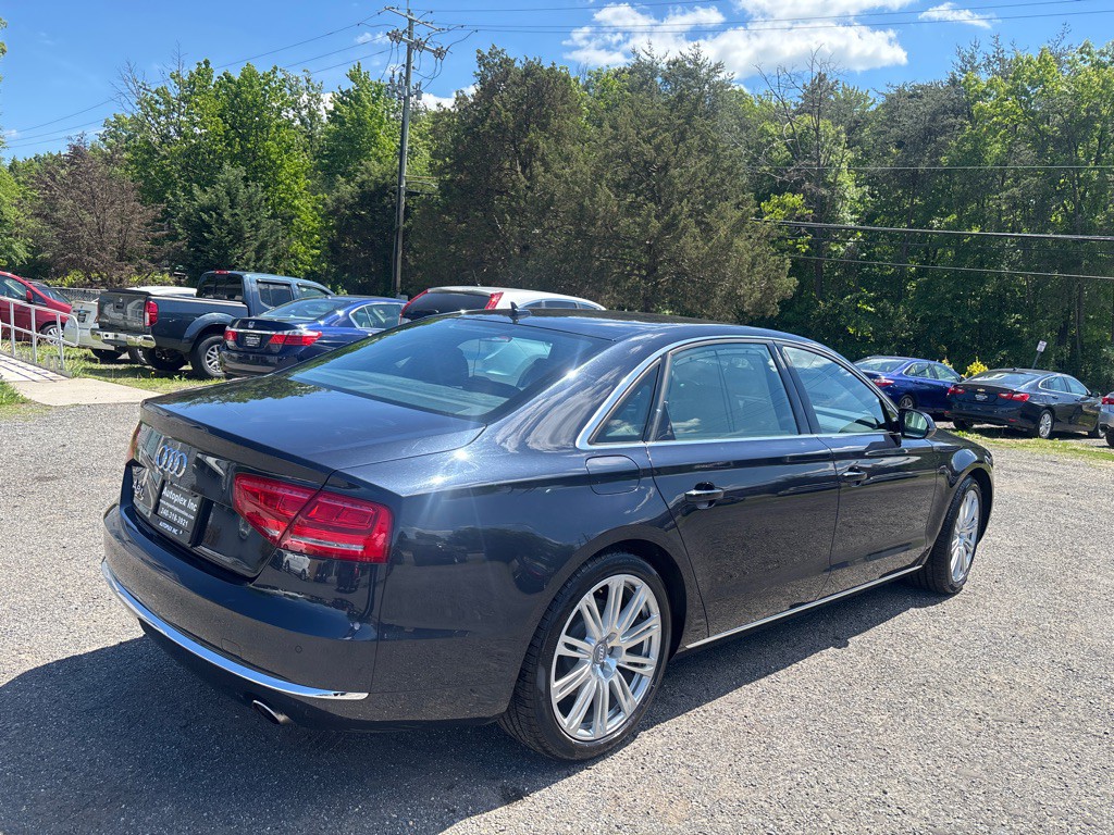 2014 Audi A8 Image 7
