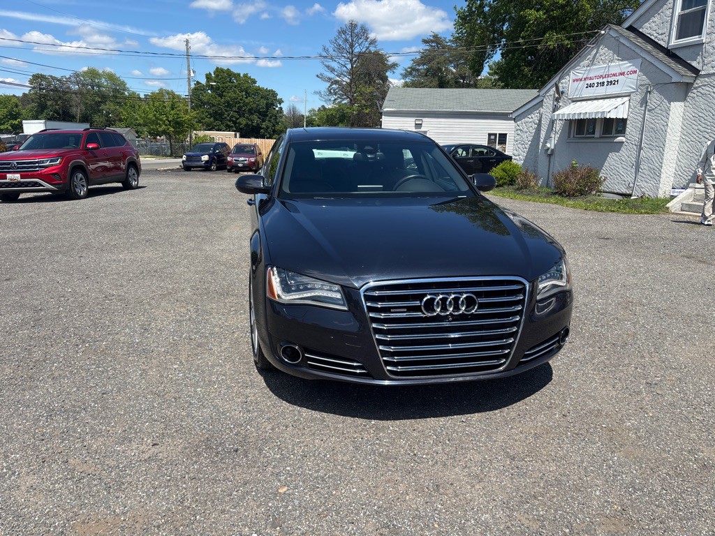 2014 Audi A8 Image 8