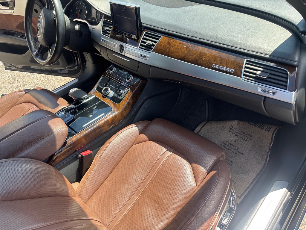 2014 Audi A8 Image 12