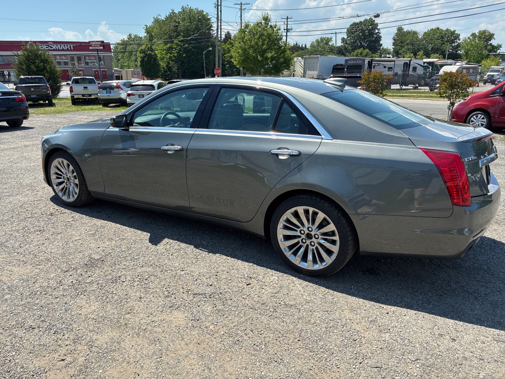2016 Cadillac CTS Image 8