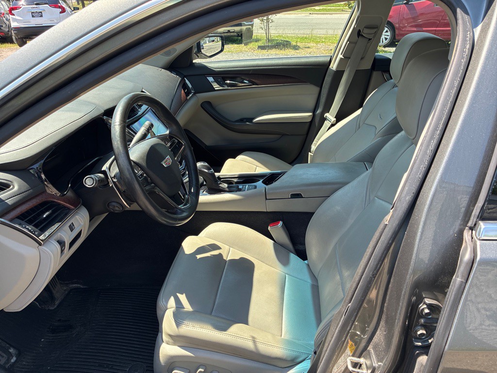 2016 Cadillac CTS Image 14
