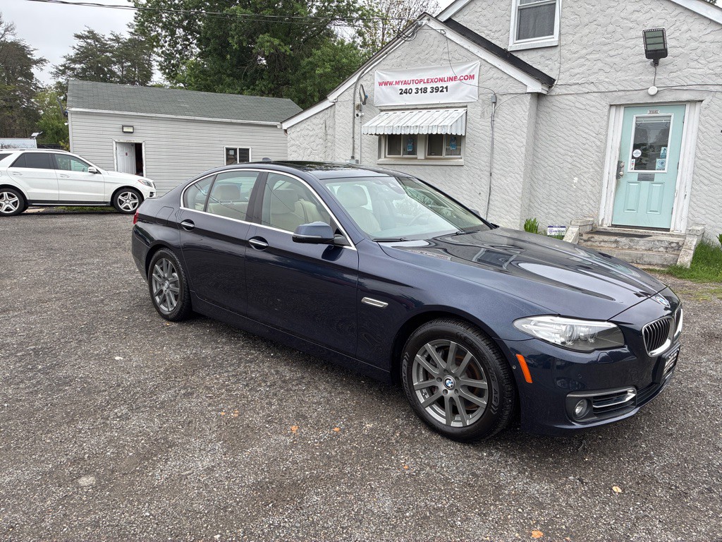 2016 BMW 5 Series Image 3