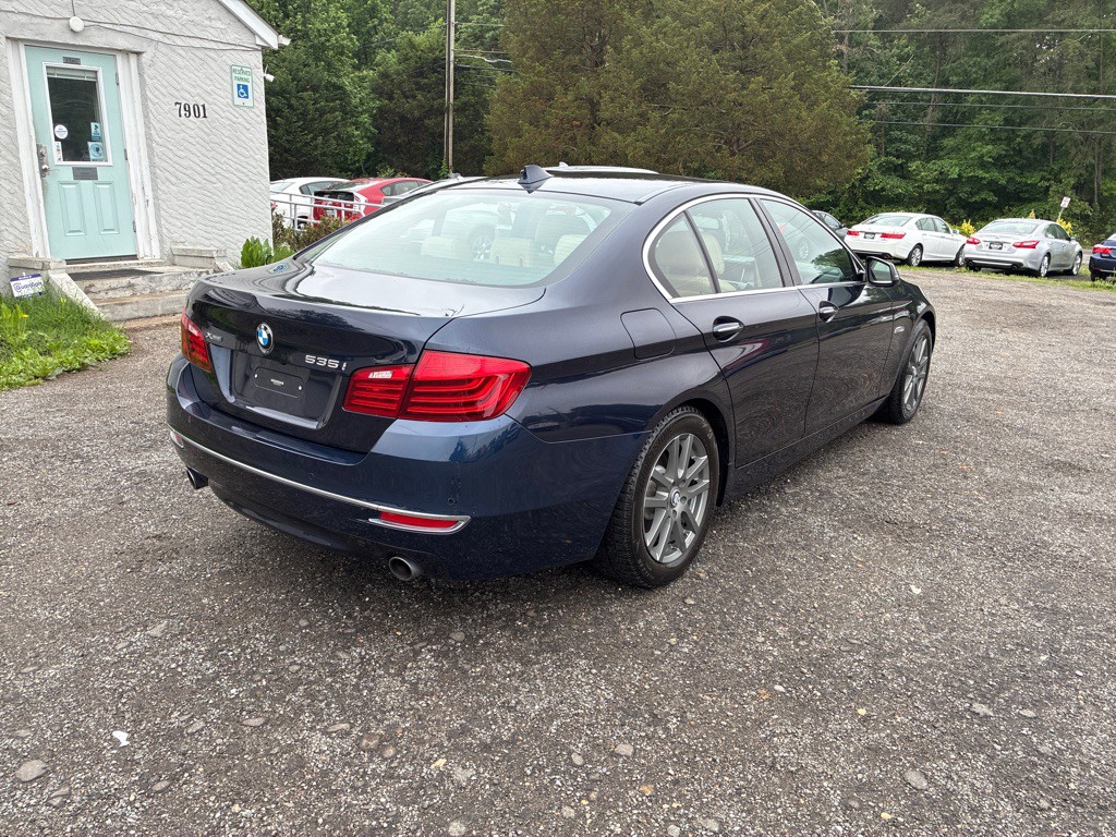 2016 BMW 5 Series Image 5