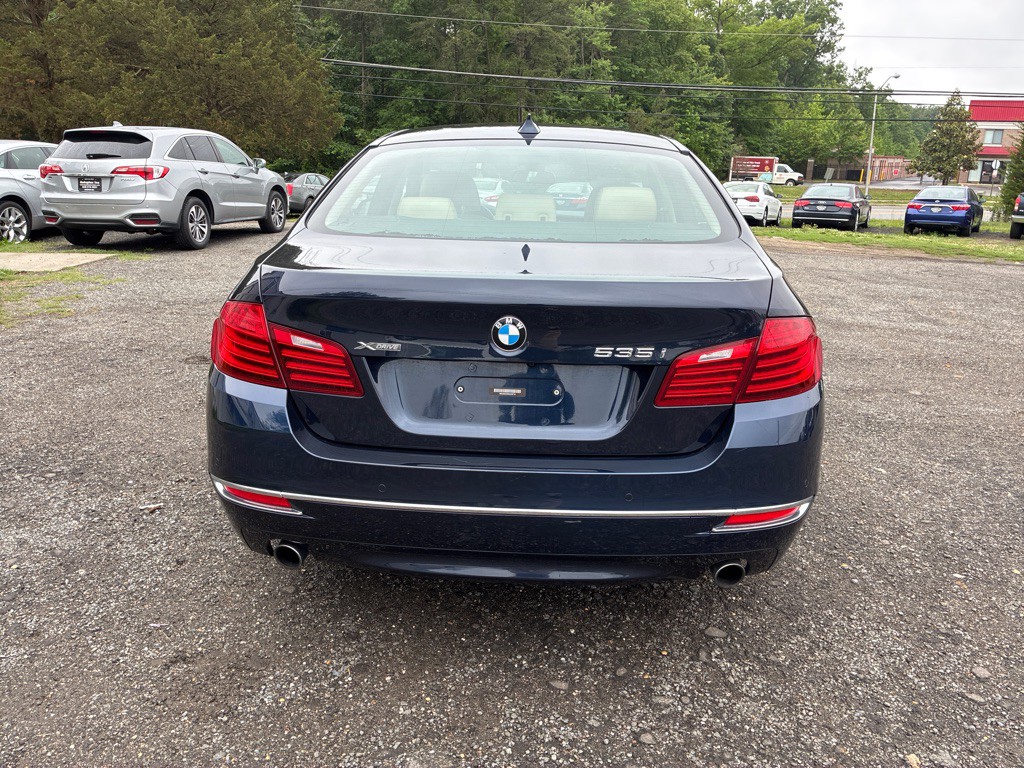 2016 BMW 5 Series Image 6