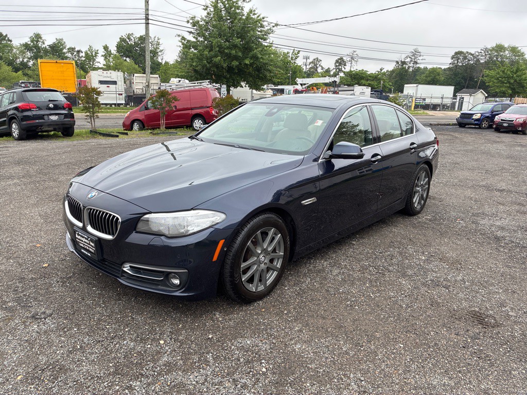 2016 BMW 5 Series Image 10