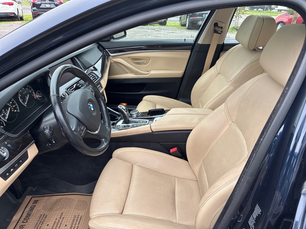 2016 BMW 5 Series Image 13