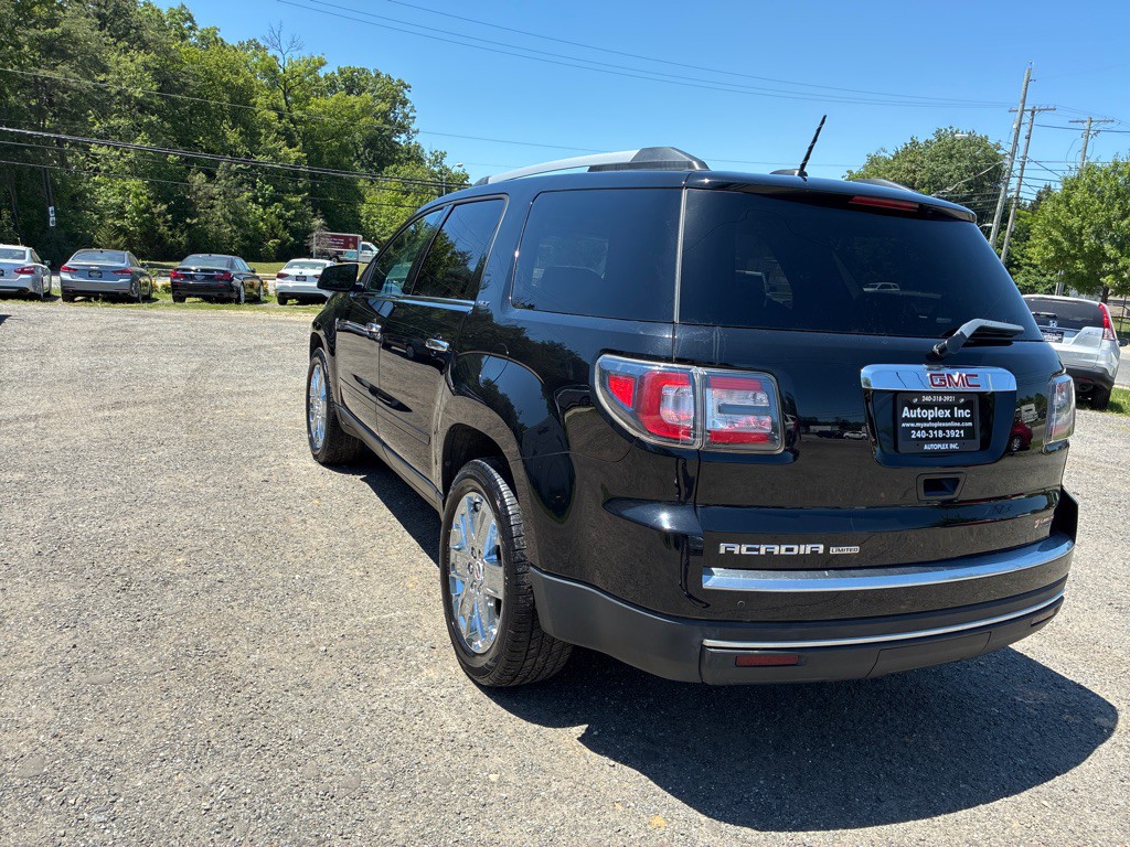 2017 GMC Acadia Image 6