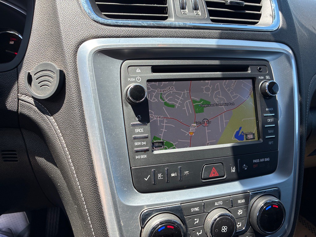 2017 GMC Acadia Image 17