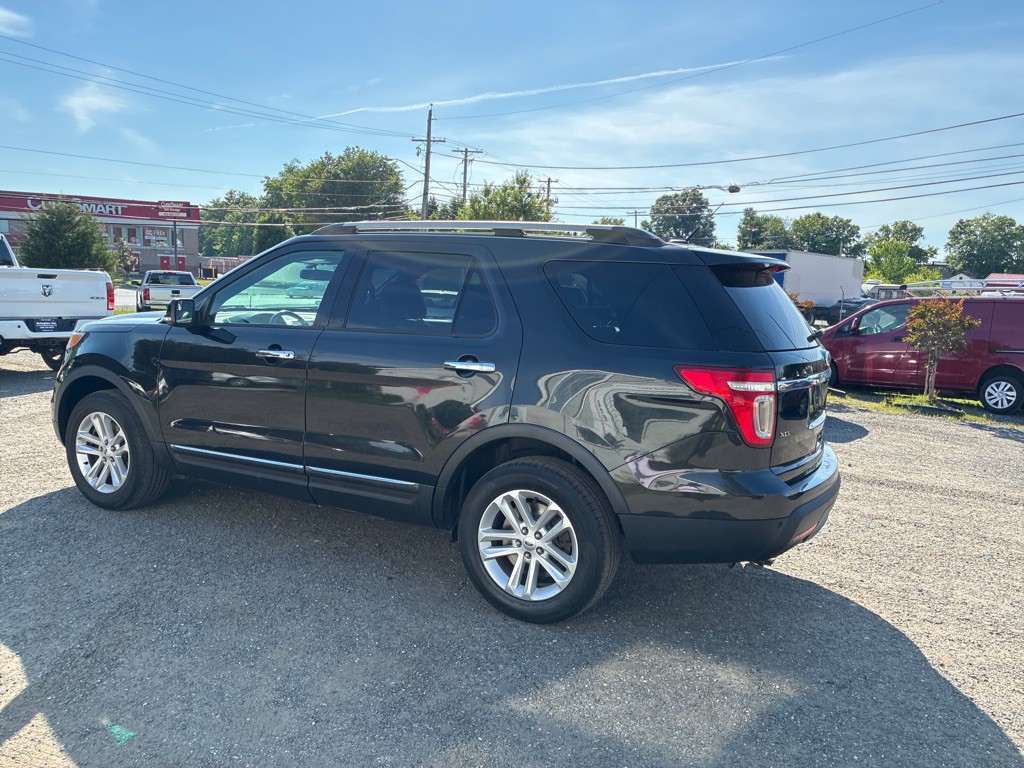 2015 Ford Explorer Image 6