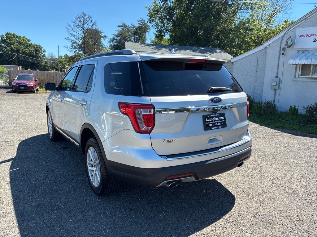 2018 Ford Explorer Image 5