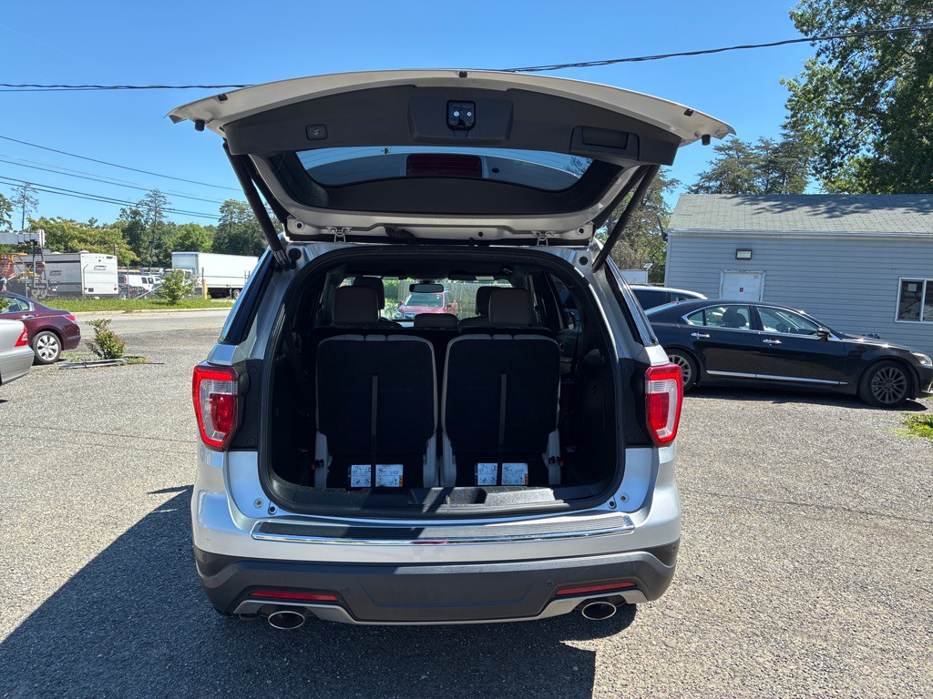 2018 Ford Explorer Image 7