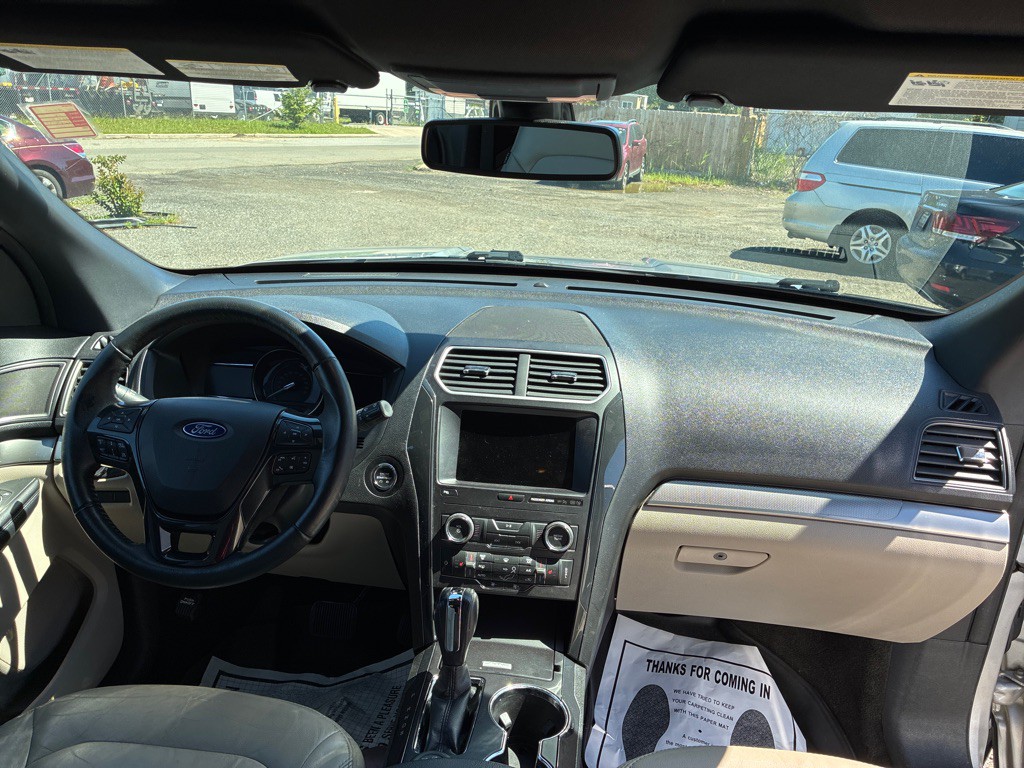 2018 Ford Explorer Image 14