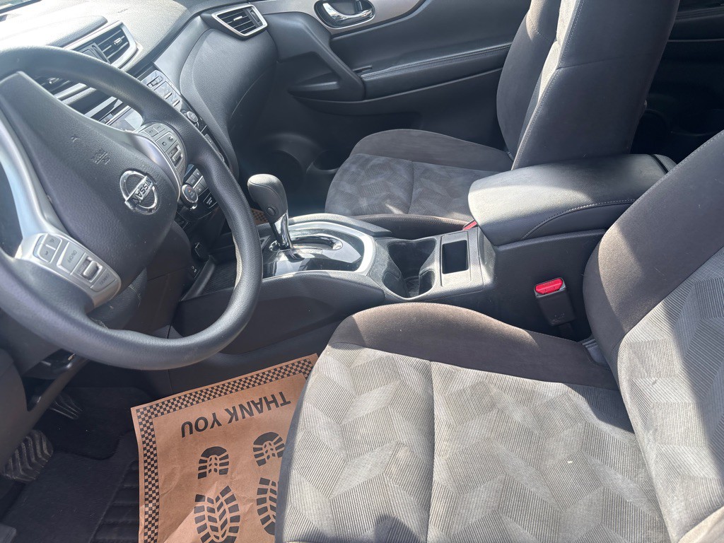2015 Nissan Rogue Image 8