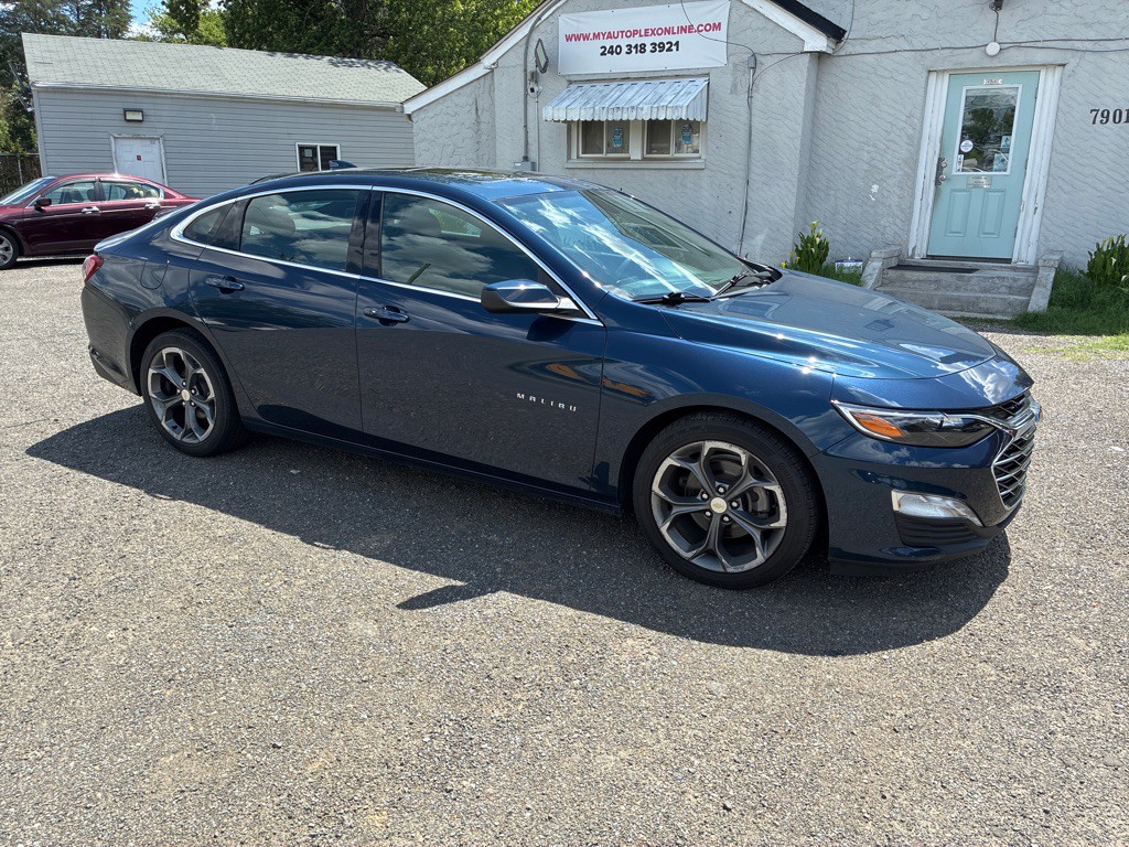 2021 Chevrolet Malibu Image 11