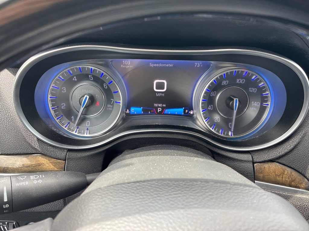 2018 Chrysler 300 Image 21