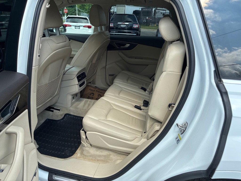 2018 Audi Q7 Image 20