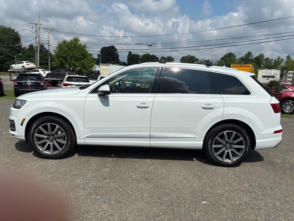 2018 Audi Q7 Image 26