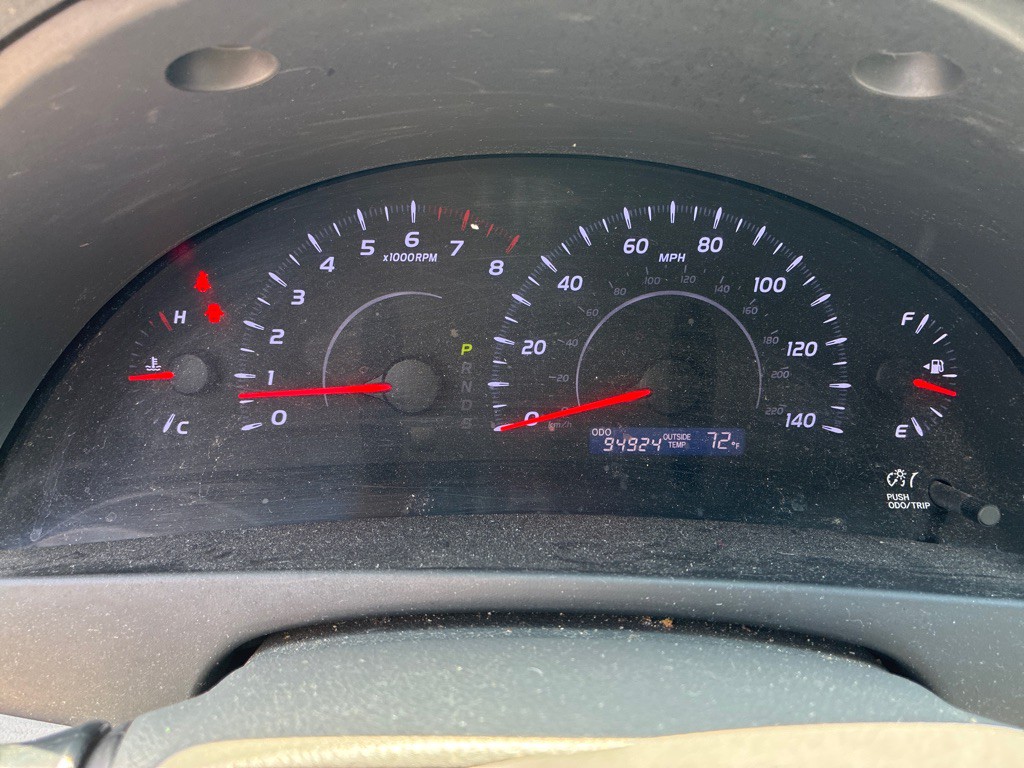 2010 Toyota Camry Image 17