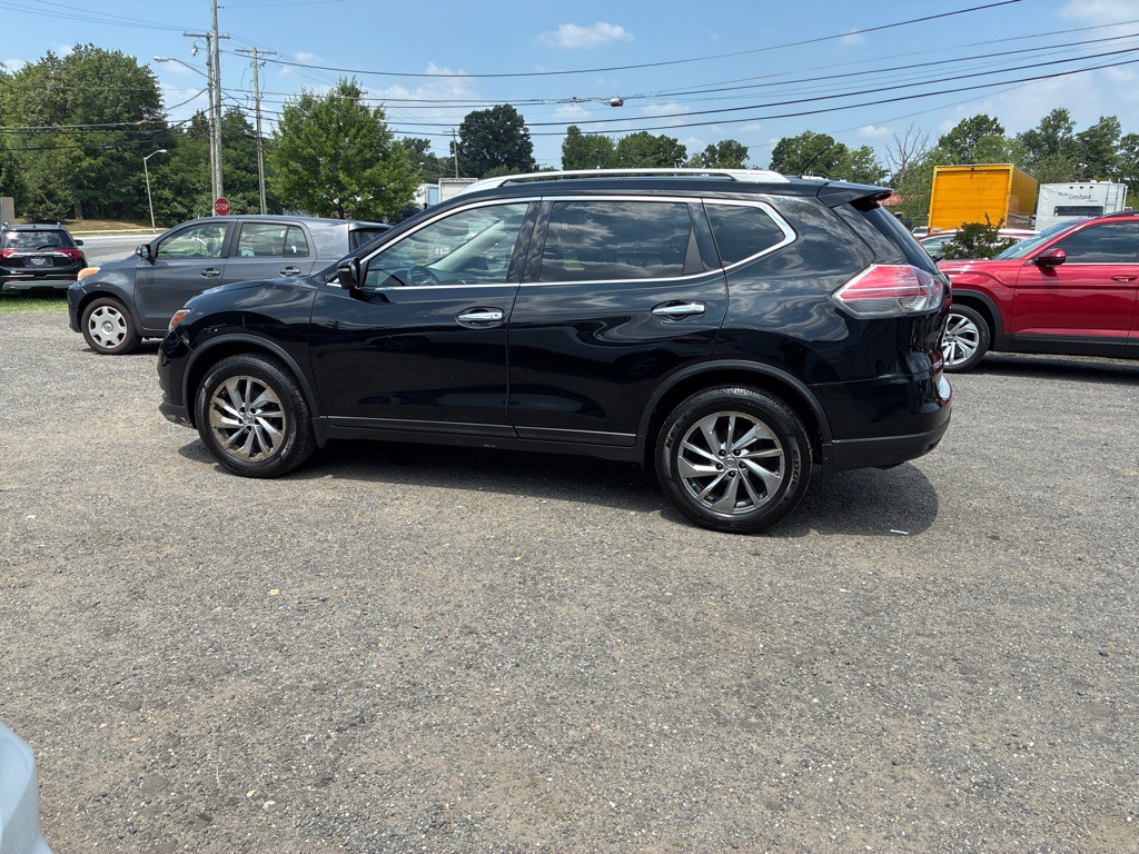 2015 Nissan Rogue Image 4