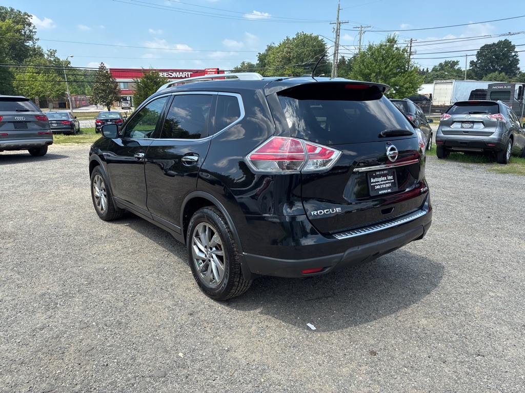 2015 Nissan Rogue Image 5