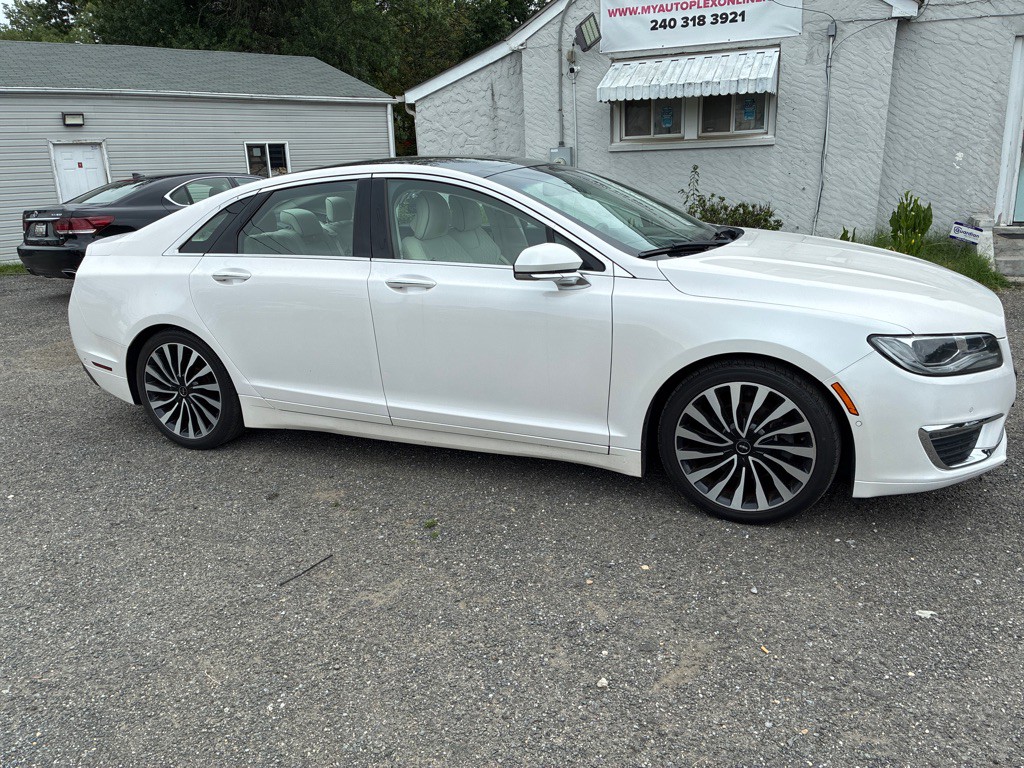 2018 Lincoln MKZ Image 3