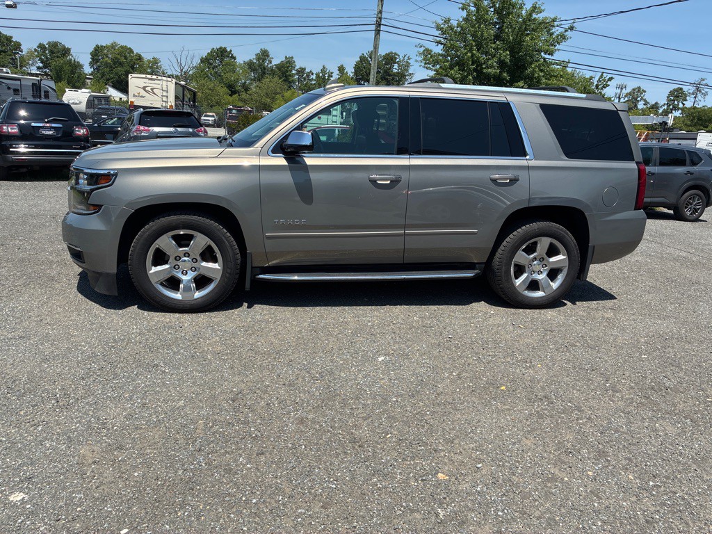 2017 Chevrolet Tahoe Image 3